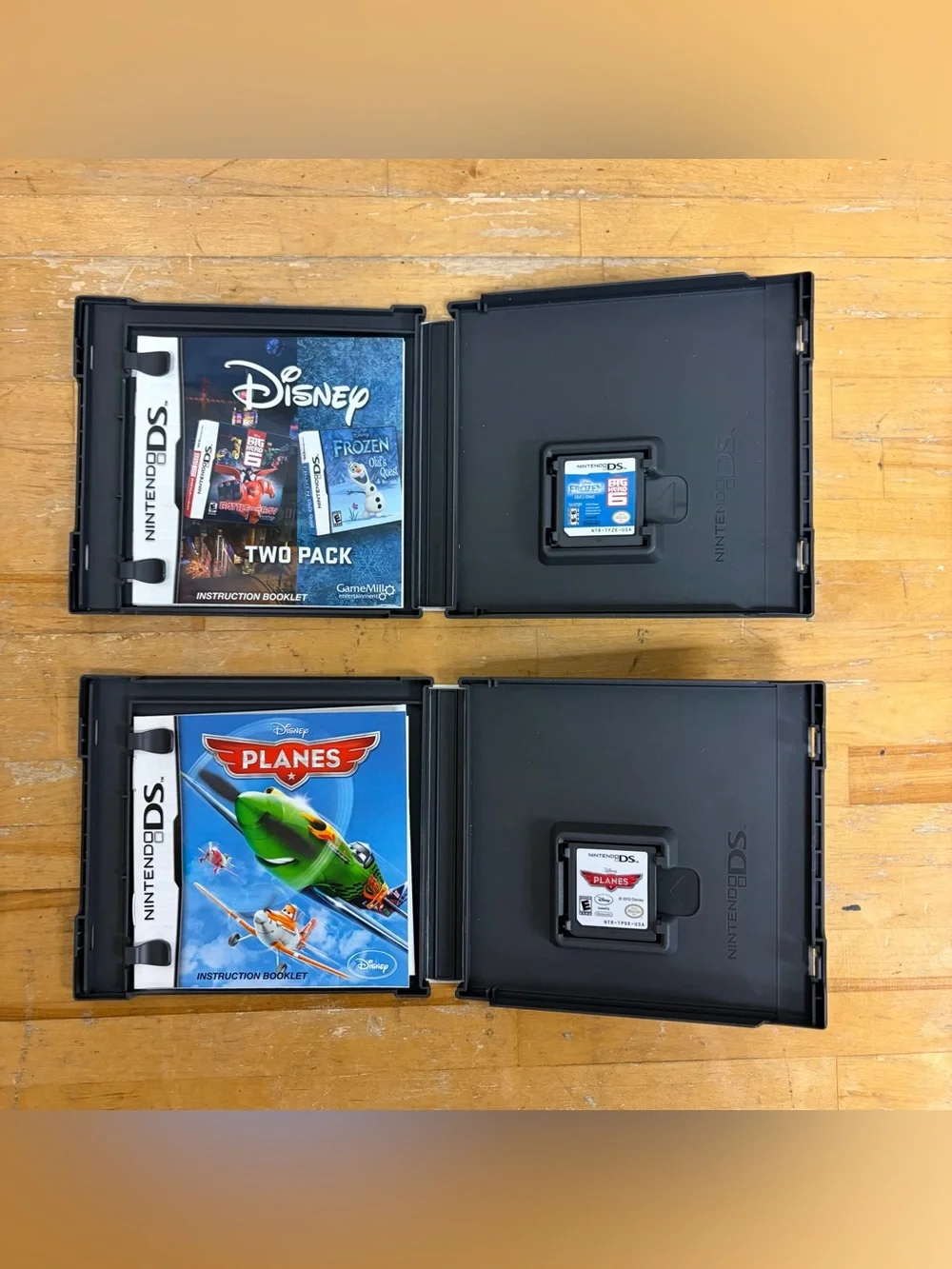 Lot of 2: Disney Planes/Big Hero 6 & Frozen Olaf's Quest (2 Pack) Nintendo DS